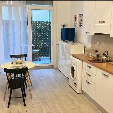 Rifugio Serraglio Station 1 Min - Wifi Free * Prato (Prato)