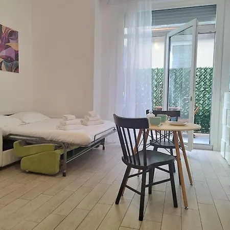 Rifugio Serraglio Station 1 Min - Wifi Free * Prato (Prato)