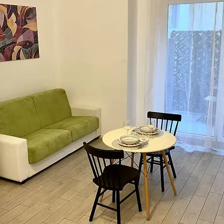 Rifugio Serraglio Station 1 Min - Wifi Free Apartamento Prato (Prato)